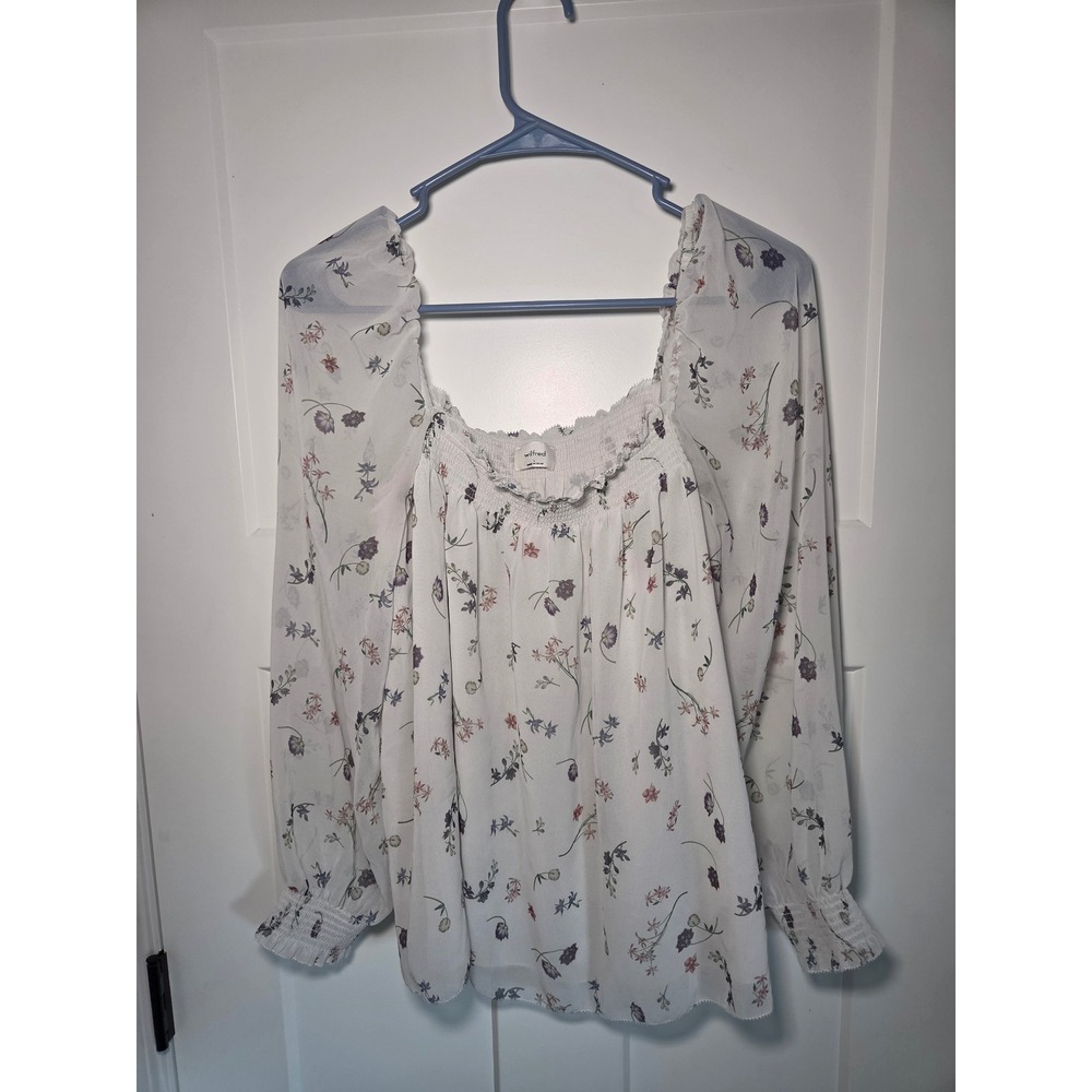 Wilfred Aritzia Floral Smocked Square Neck Blouse White Purple Long Sleeve Large